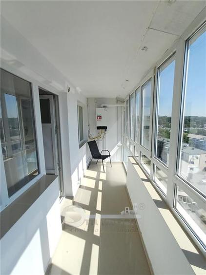 Apartament cu 3 camere decomandat, mobilat în Tătărași