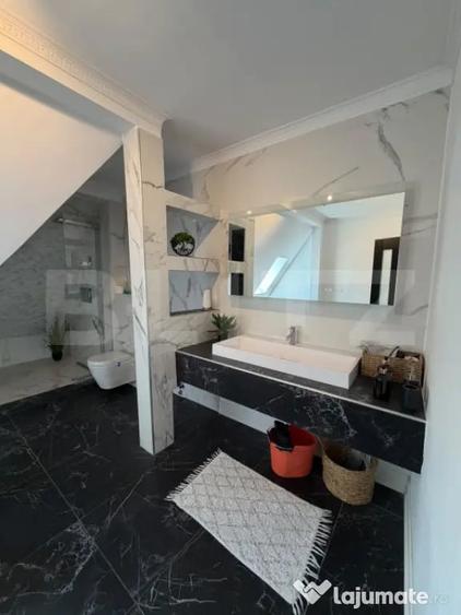 Apartament cu 3 camere semidecomandat în Făget