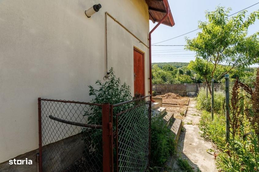 Casă cu 3 camere în Valea Mare