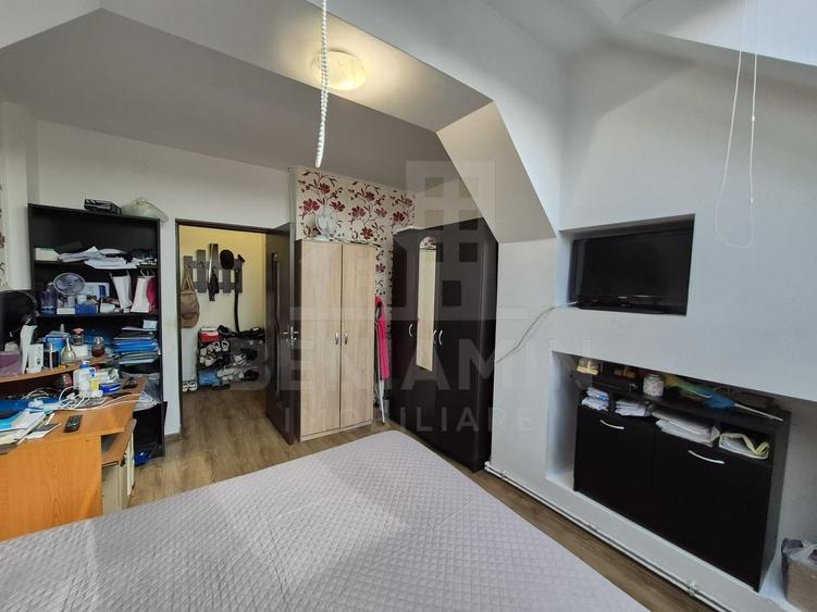 Apartament cu 3 camere decomandat, mobilat în Ultracentral