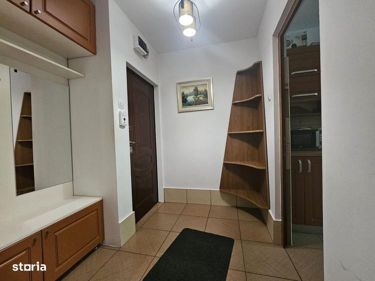 Apartament cu 2 camere semidecomandat în Tătărași