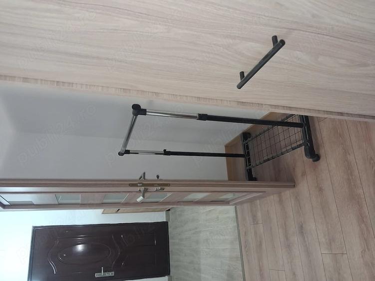 Garsonieră decomandată în Precista