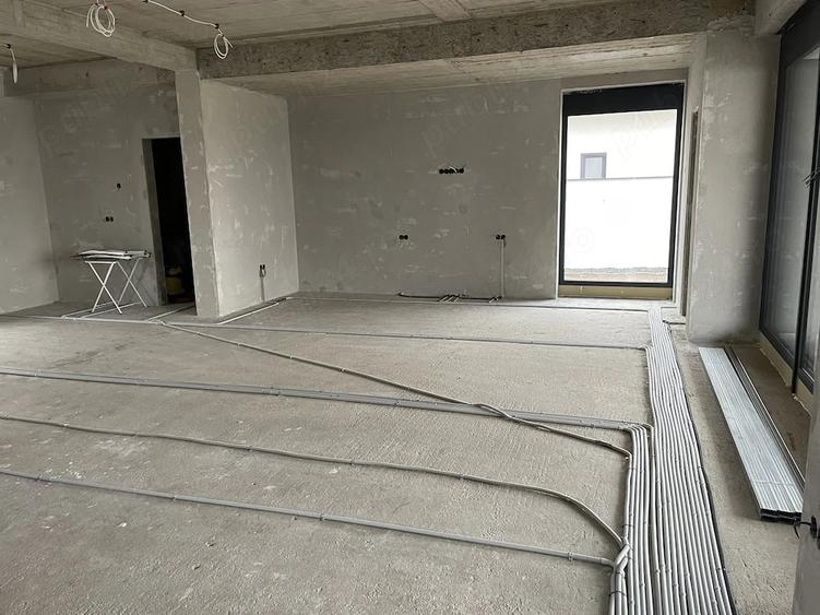 Casă cu Teren 592 Mp în Central