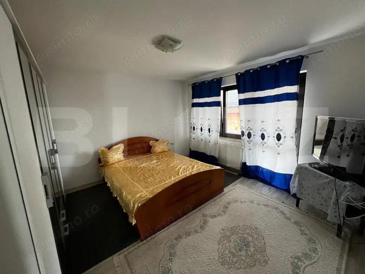 Casă cu Teren 470 Mp în Teiu