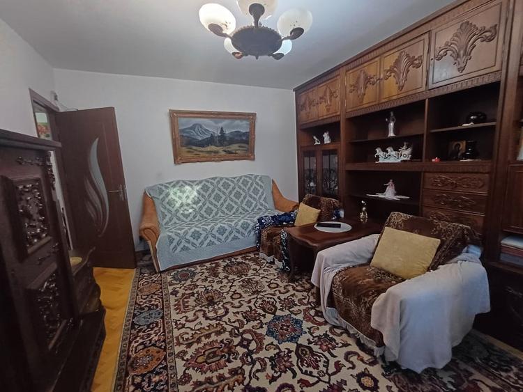 Apartament cu 2 camere decomandat, mobilat în Moara de foc