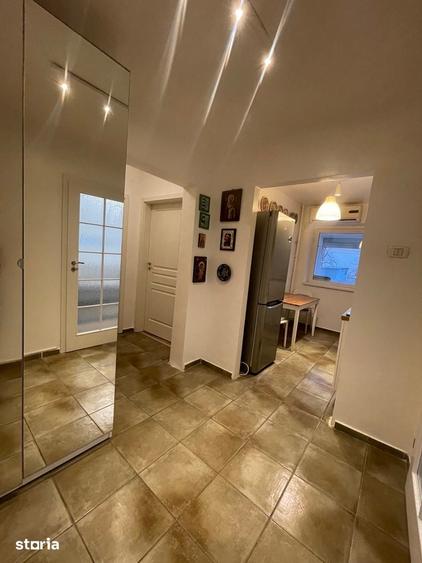 Apartament cu 2 camere semidecomandat, mobilat în Baba Novac