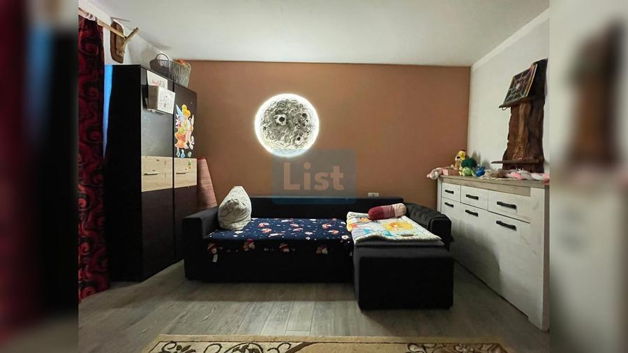 Casă cu 2 camere cu Teren 539 Mp în Târnova