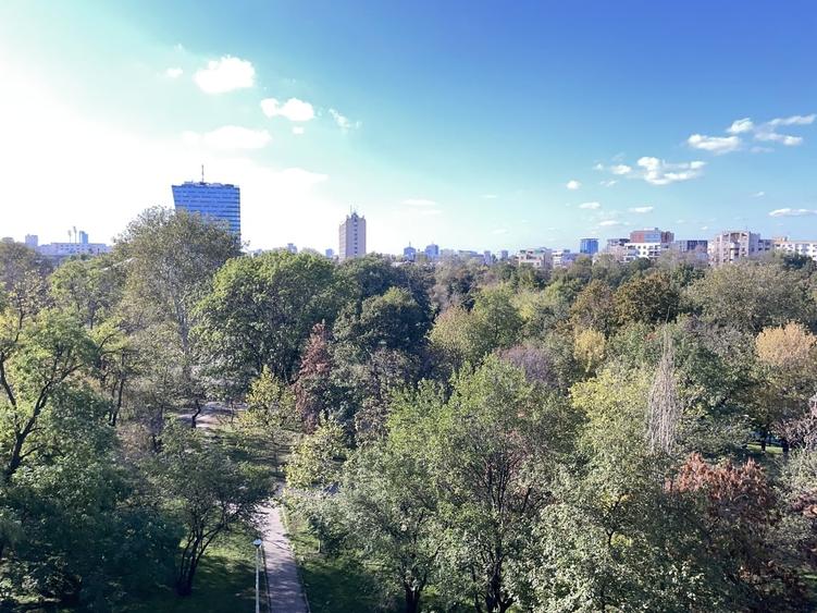Apartament semidecomandat în Parcul Circului