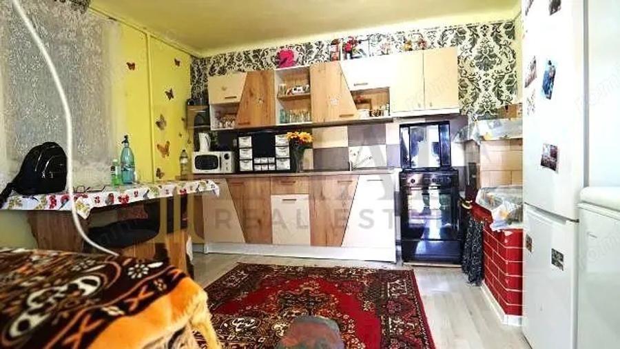 O Casa cu suflet, curte superba, la doar 7 km de Targoviste. - 2