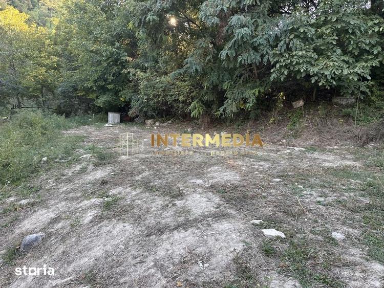 Teren de 412 mp, în Ighiu