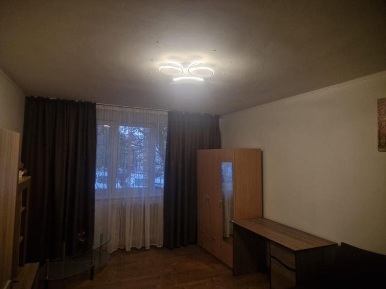 Garsonieră decomandată, mobilată în Dristor