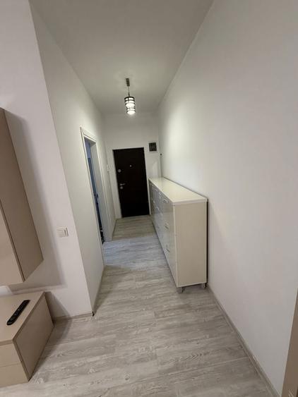 Apartament cu 3 camere decomandat în Chiajna