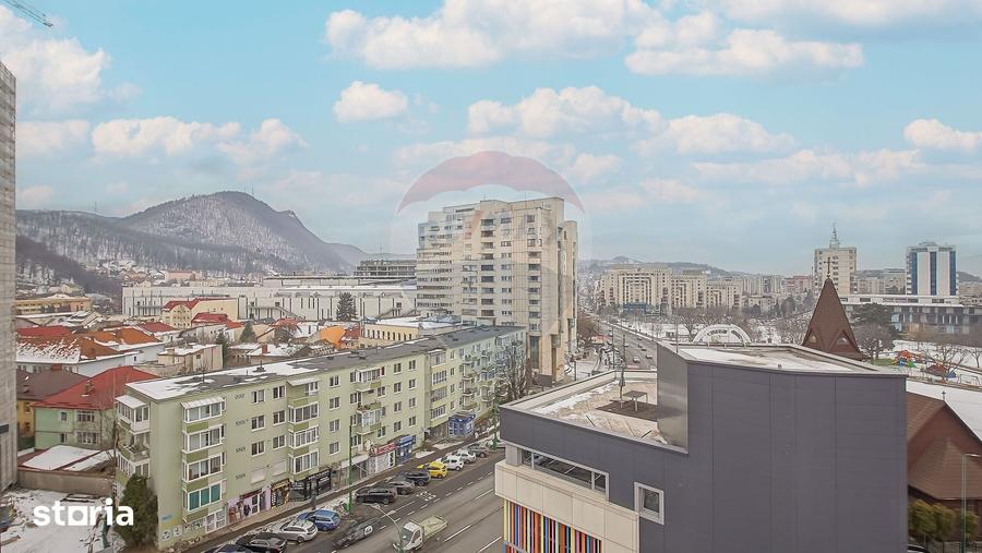 Apartament cu 3 camere în 15 Noiembrie