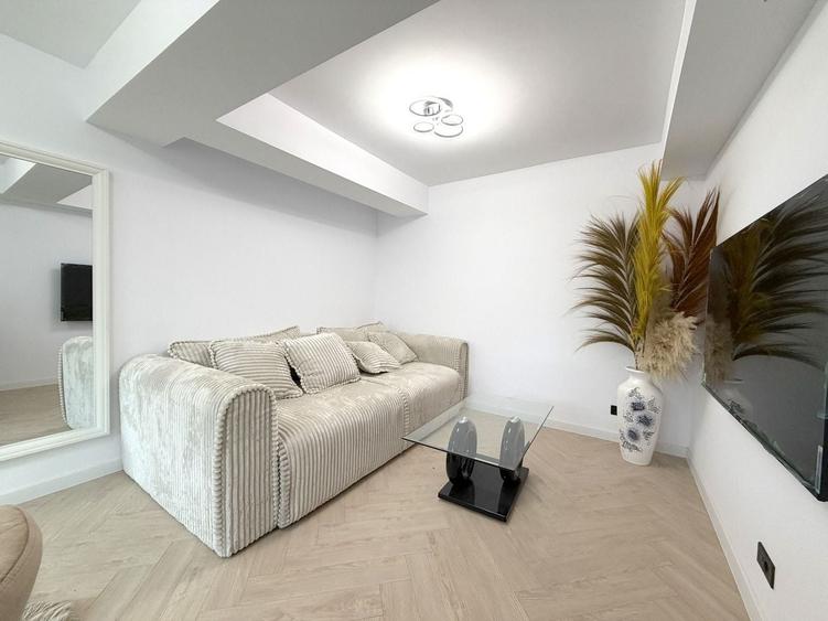 Apartament cu 2 camere semidecomandat, mobilat în Bucureștii Noi
