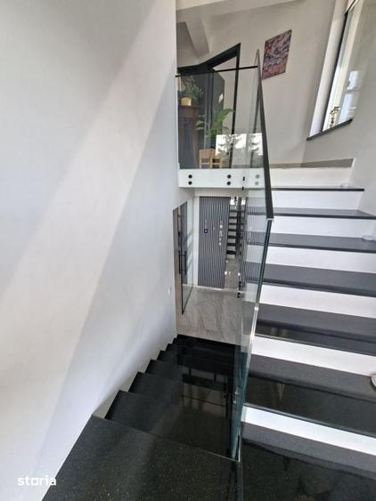 Casă cu 5 camere cu Teren 500 Mp în Săsar