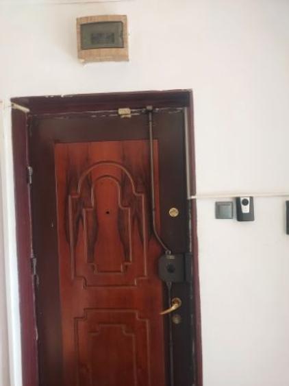 Apartament cu 2 camere semidecomandat în P-ța Muncii