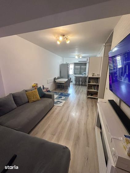 Apartament cu 3 camere decomandat în Chiajna