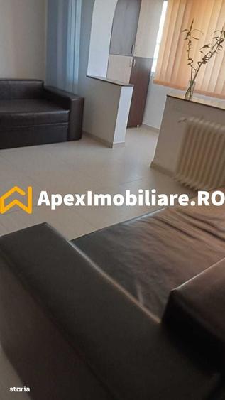 Apartament cu 3 camere decomandat în Dristor