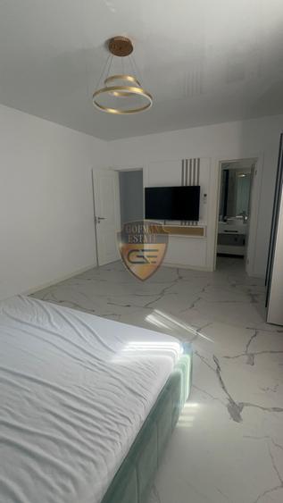 Apartament cu 3 camere decomandat, mobilat în Mamaia-Sat