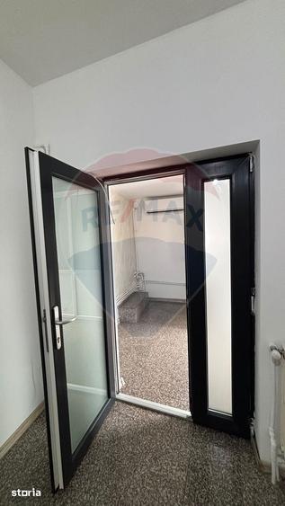 Spa?iu comercial de 38mp de inchiriat -Poporului-Constanta - 1