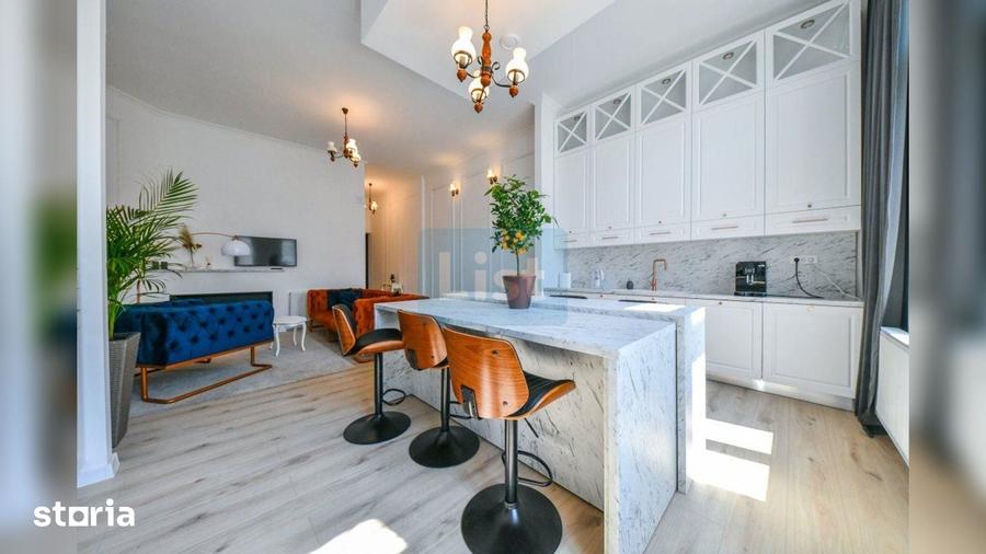 Apartament cu 3 camere semidecomandat în Ultracentral