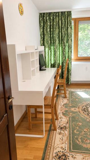 Apartament cu 3 camere semidecomandat în Câmpia Libertății