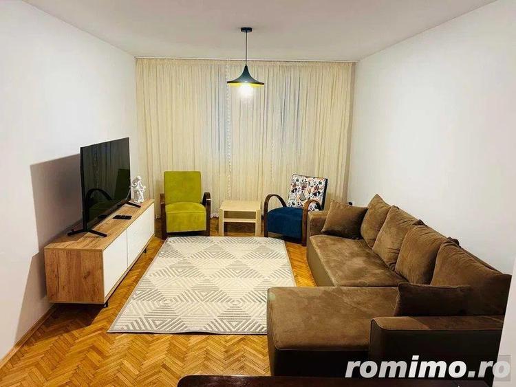 Apartament cu 2 camere decomandat în Ultracentral