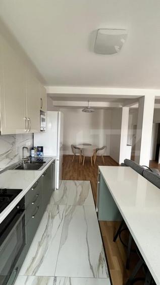 Apartament cu 3 camere decomandat, mobilat în Steaua