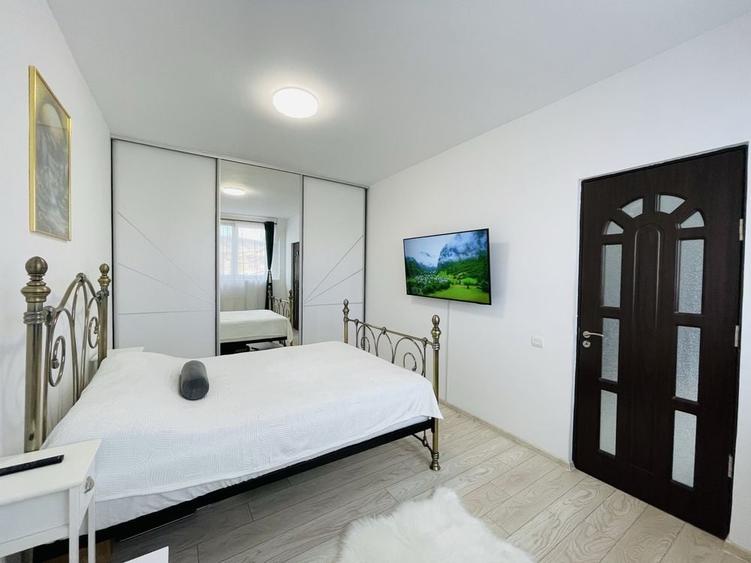 Apartament cu 2 camere semidecomandat în Florești