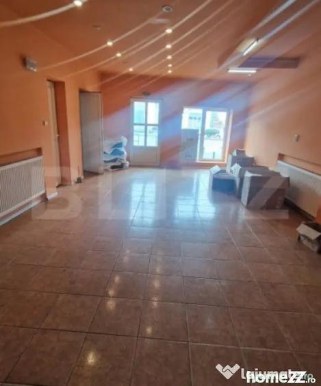 Casa in Centru Civic 4 camere , D +P+ E , PLUS SPATIU COMERC - 12