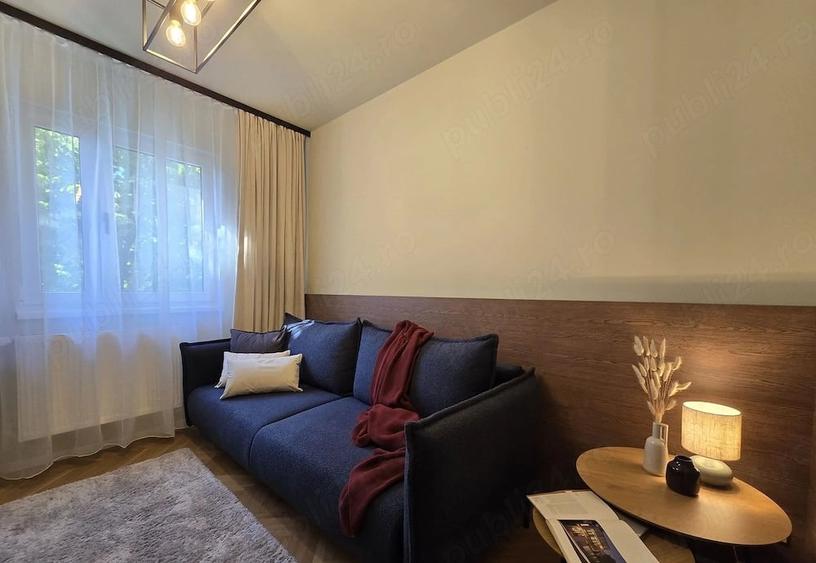 Apartament cu 3 camere semidecomandat în Circumvalațiunii