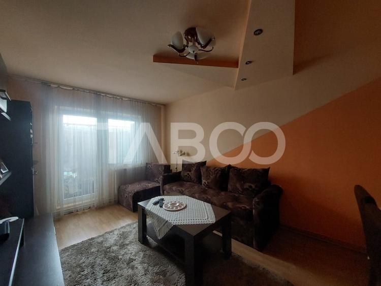 Apartament cu 3 camere decomandat, mobilat în Mihai Viteazul