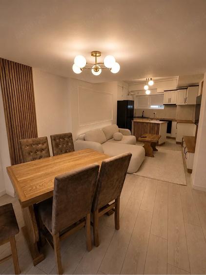 Apartament cu 2 camere semidecomandat în Viilor