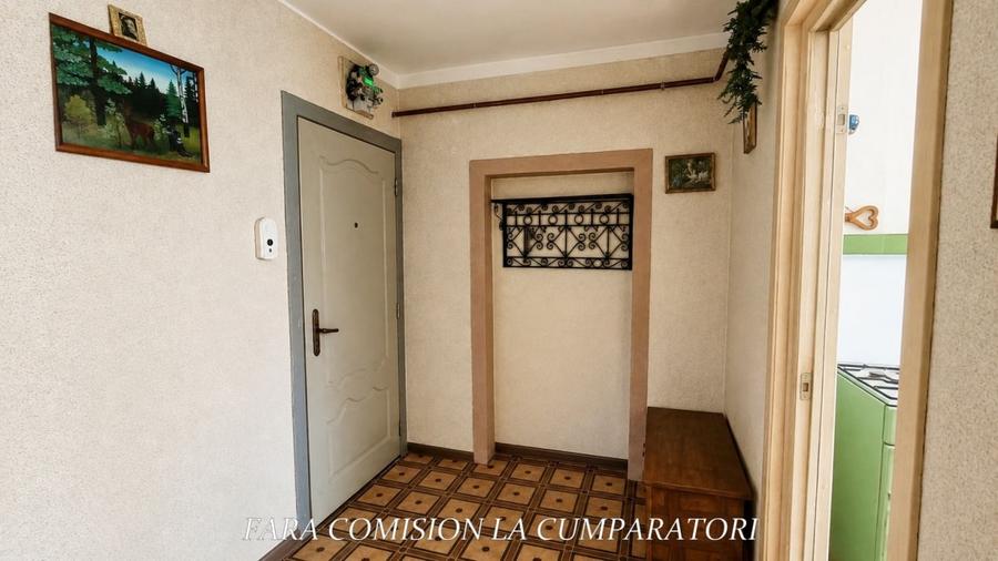 Apartament cu 2 camere semidecomandat în 1 Mai