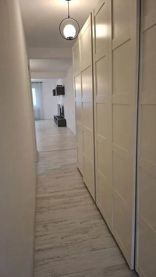 Apartament cu 3 camere decomandat în Ștefănești