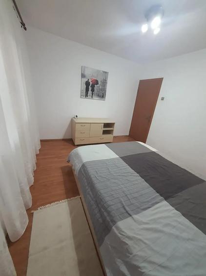 Apartament cu 2 camere decomandat în Lujerului