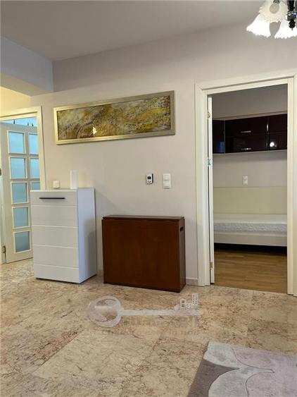 Apartament cu 3 camere decomandat în Copou