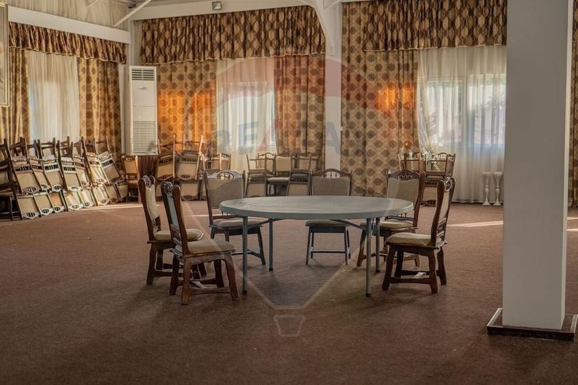 Hotel de vanzare la cateva minute de Podul Mogosoaia –Cu 40 de camere - 39