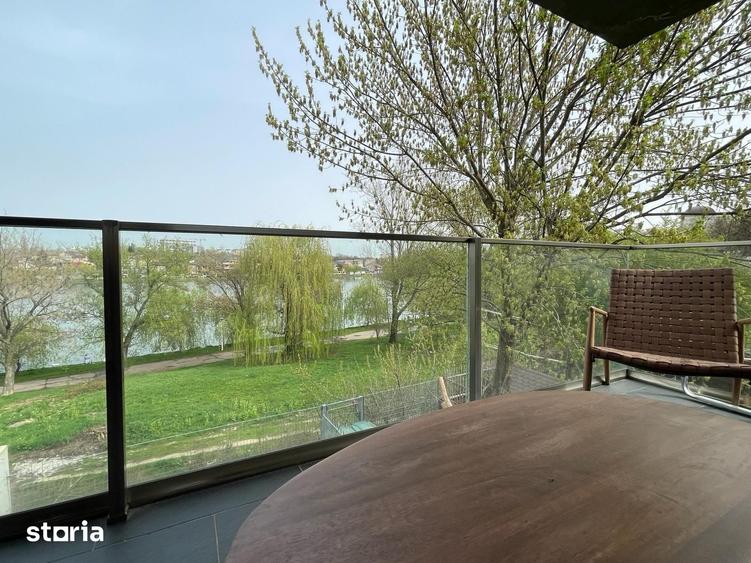 Apartament cu 2 camere decomandat în Tei