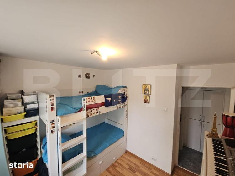 Apartament cu 3 camere decomandat, mobilat în Galata