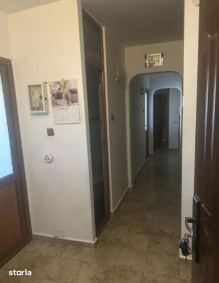 Apt 2 camere curte si garaj - 1