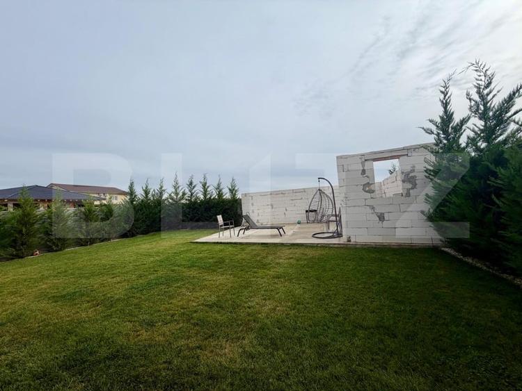 Duplex cu 4 camere cu Canalizare în Sânandrei