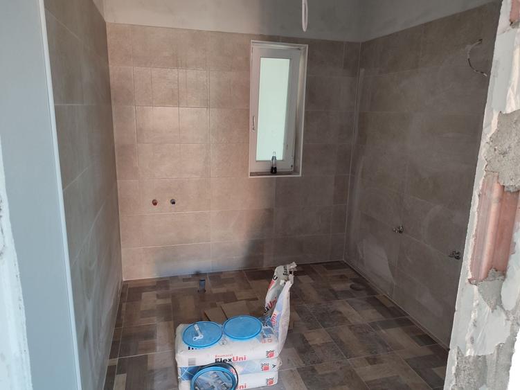 Casă individuală cu 3 camere cu Canalizare în Sânandrei