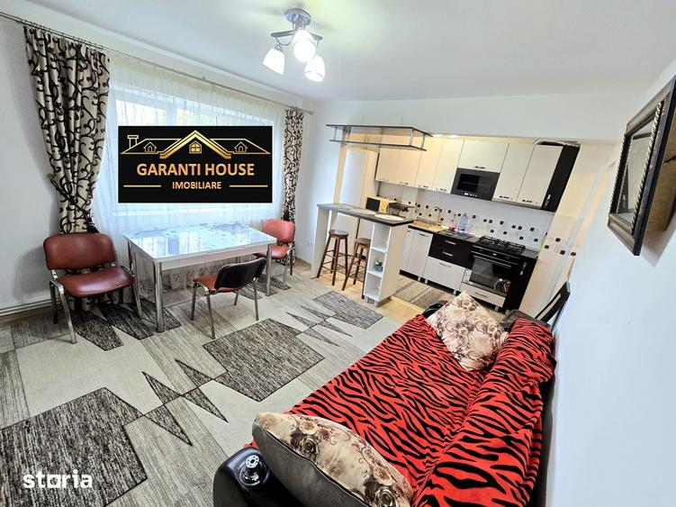 Apartament cu 2 camere decomandat în Republicii