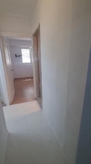 Apartament cu 3 camere decomandat în Dristor