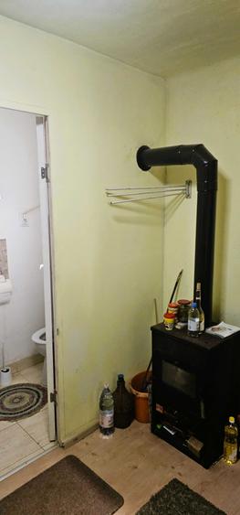 Casă cu 2 camere în Gălățeni