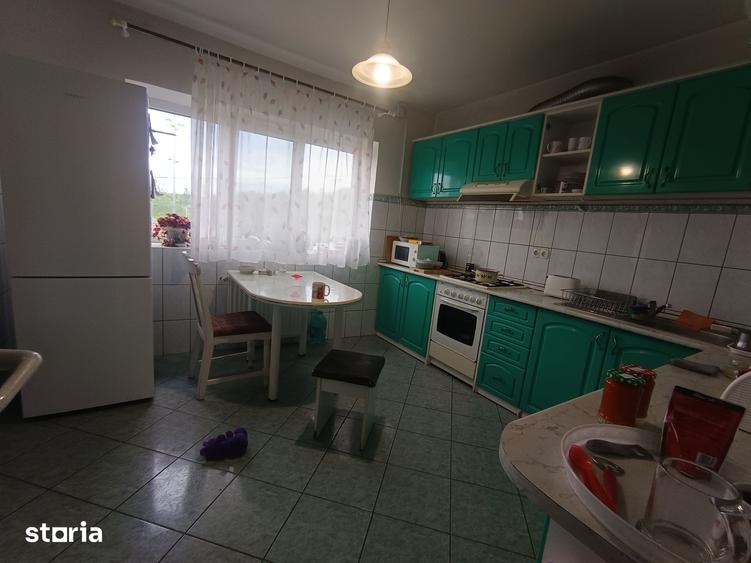 Casă cu 6 camere cu Teren 1014 Mp în Spitalul Județean