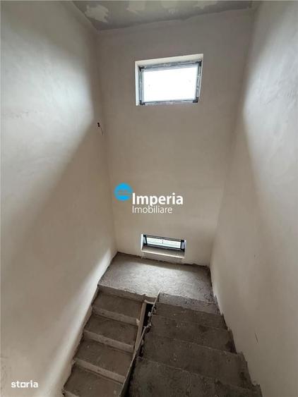 Casă cu 4 camere în Valea Lupului