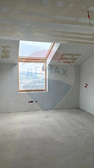 Casă cu 2 camere cu Teren 822 Mp în Central