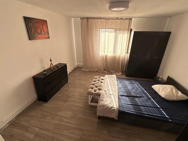Casă cu Teren 350 Mp în Lumina